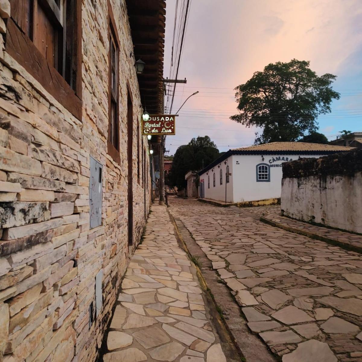Pousada Portal Da Lua São Tomé das Letras エクステリア 写真